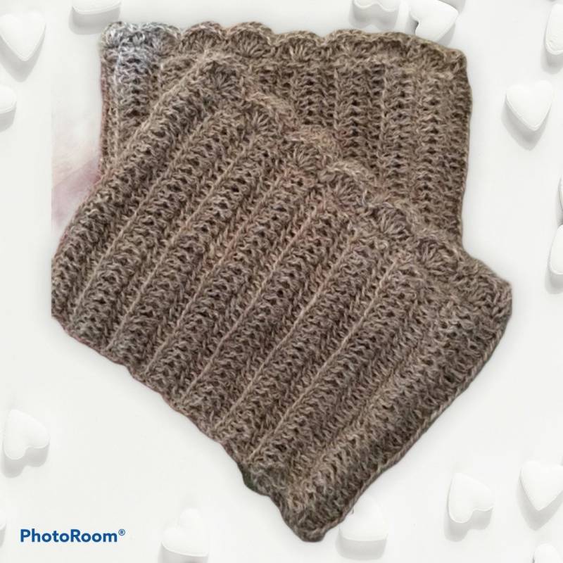 Alpaka Boot Manschetten, Natürliches Beige, Topper, Hand Gehäkelte Manschette, Beinwärmer, Geschenk Für Sie, Winter Tragen von YarnShackLlamasOhio