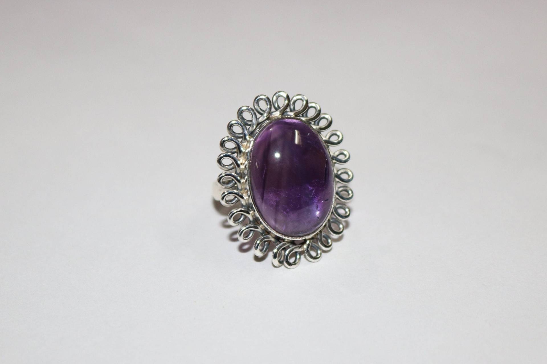 Natürlicher Amethyst Mit 92.5% Sterling Silber Ring, 925 Natürlicher Amethyst, Edelstein-Ring Natürlicher Amethyst Mit 92.5% Sterling Silber Ring, 925 Natürlicher Amethyst, Edelstein-Ring von YashGemsAndJewels