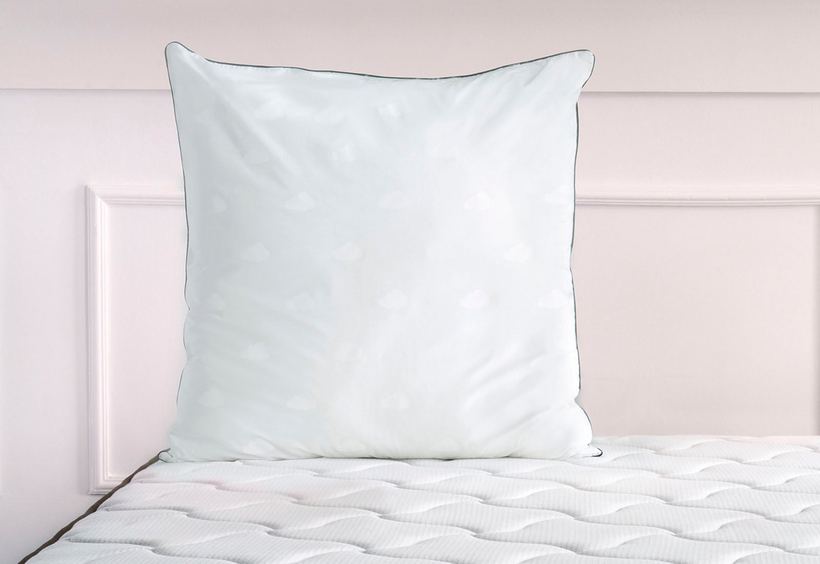 Yatas Bedding Kopfkissen "Quallofil Air, Kopfkissen 80x80 cm" 1 Stk. tlg. allergiker geeignet (Hausstauballergiker) von Yatas Bedding