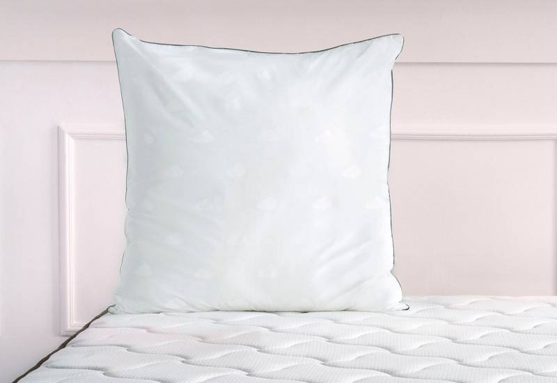 Yatas Bedding Kopfkissen "Quallofil Air, Kopfkissen 80x80 cm" 1 Stk. tlg. allergiker geeignet (Hausstauballergiker) von Yatas Bedding