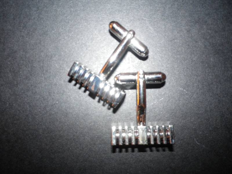 Vintage 90S Interessante Und Ungewöhnliche Diamantschliff, Edelstahl-Manschettenknöpfe, Präsentationsbox, Geschenk Verpackt, Kostenloser Versand von YatesandCoLondon