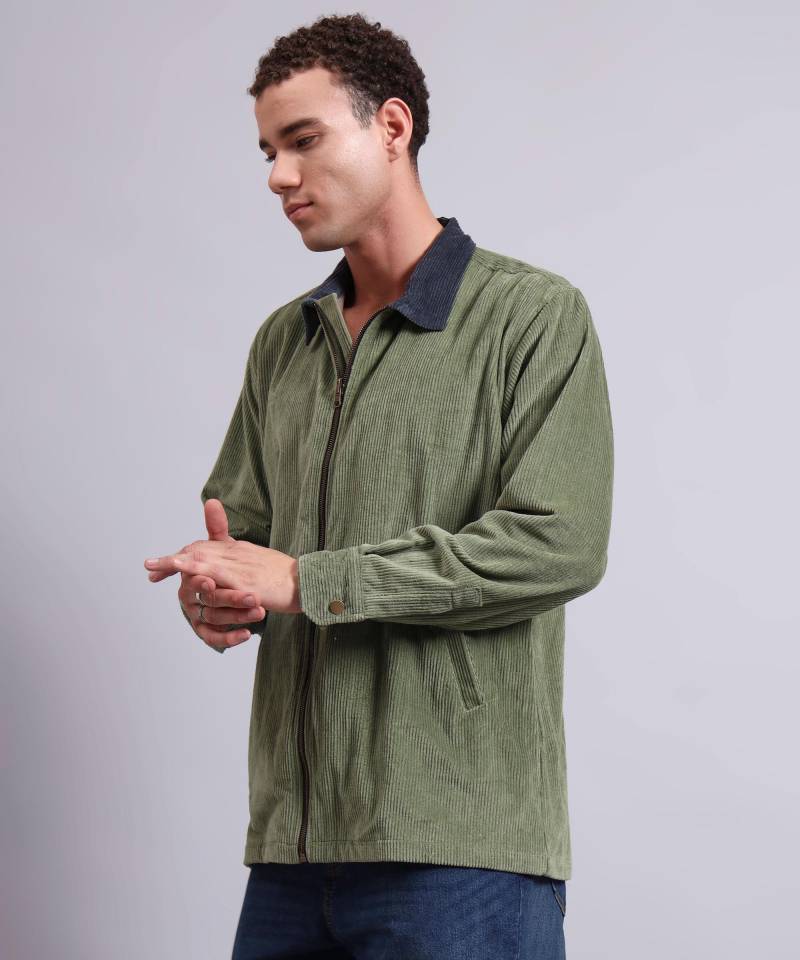 Grüne Cordjacke Herren - Leichte Baumwoll Mit Innenfutter Relaxed Fit Reißverschluss Streetwear Retro Jacke Overshirt von YatraDesign
