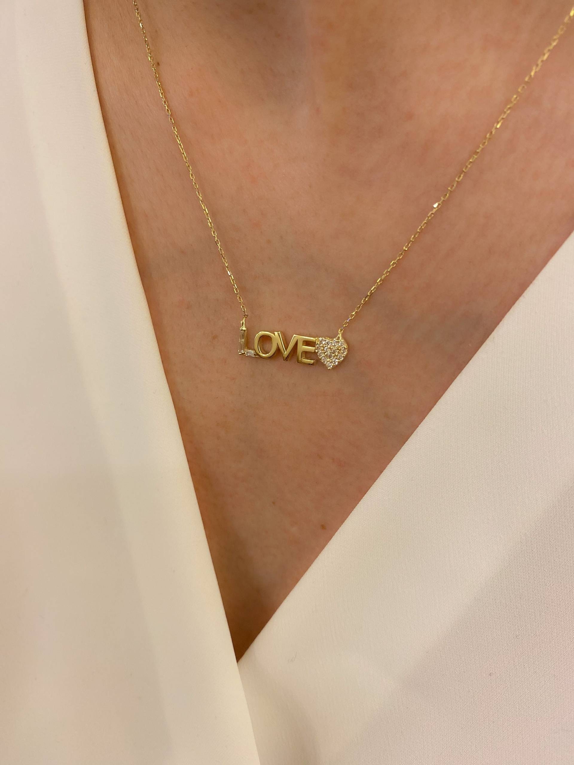 14K Gold Liebe Halskette, Mit Diamant Herz, Handgemachte Individuelle Zierliche Minimalistisch, Geschenk Für Sie, Goldkunst, One Love von YazalJewelery