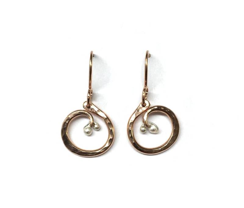 Winzige Kreis Des Lebens Mit Kaviar Ohrringe in Sterling Silber Und/Oder 14K Goldfilled Optionen Winzige Kreis Des Lebens Mit Kaviar Ohrringe in Sterling Silber Und/Oder 14K Goldfilled Optionen von YedOmi