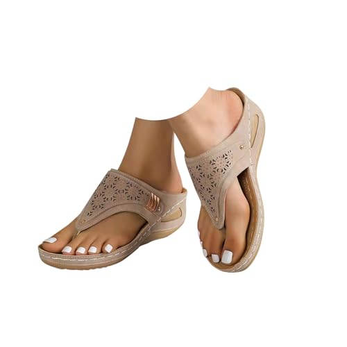2025 Damen Sommer Offene Orthopädische Bequeme Fußgewölbeunterstützung Elegante Hausschuhe mit Keilabsatz Leder Sandalen Haus Meer Flip Flop rutschfest Slippers Hausschuhe Strand Dusche, A01 Beige, 36 2025 Damen Sommer Offene Orthopädische Bequeme Fußgewölbeunterstützung Elegante Hausschuhe mit Keilabsatz Leder Sandalen Haus Meer Flip Flop rutschfest Slippers Hausschuhe Strand Dusche, A01 Beige, 36 von Yekdmxop