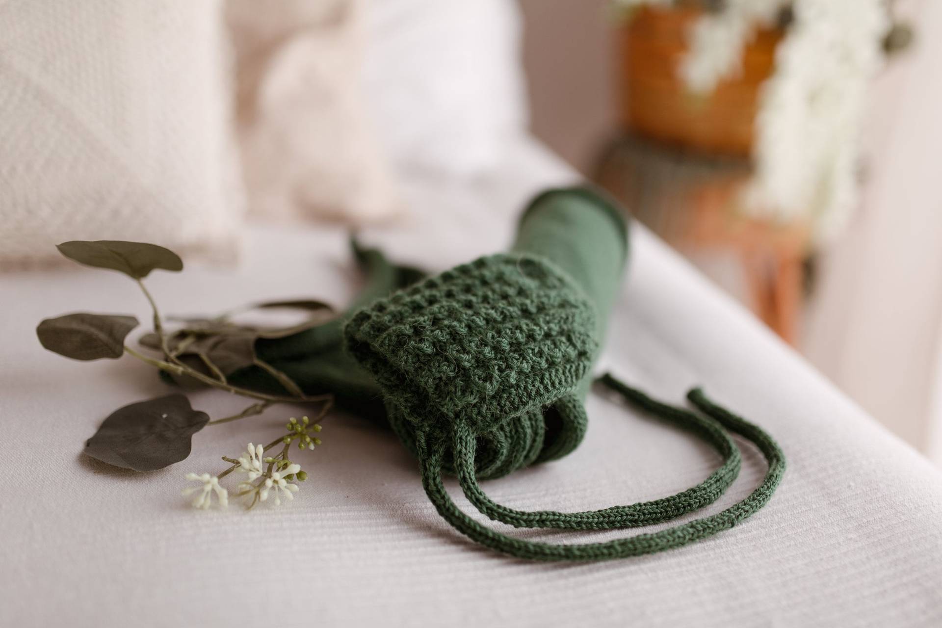 Weiches Und Strechiges Stricktuch Mit Ausgefallener Mütze - Waldgrün, Neugeborenen Photo Prop Weiches Und Strechiges Stricktuch Mit Ausgefallener Mütze - Waldgrün, Neugeborenen Photo Prop von YellowLamb