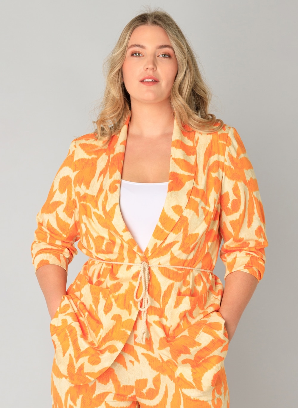 Große Größen Blazer Hale Essential, Damen, orange, Größe: 44, Viskose/Nylon, Happy Size DE Women von Yest Curve