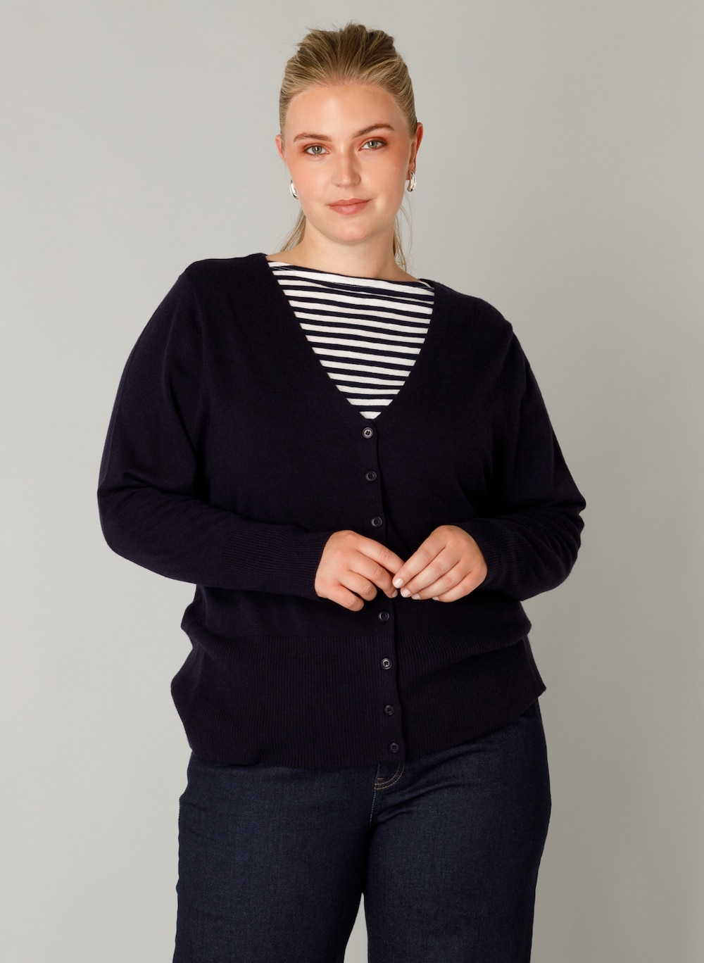 Große Größen Strickjacke Frieda, Damen, grau, Größe: 54, Polyester/Nylon, Happy Size DE Women von Yest Curve