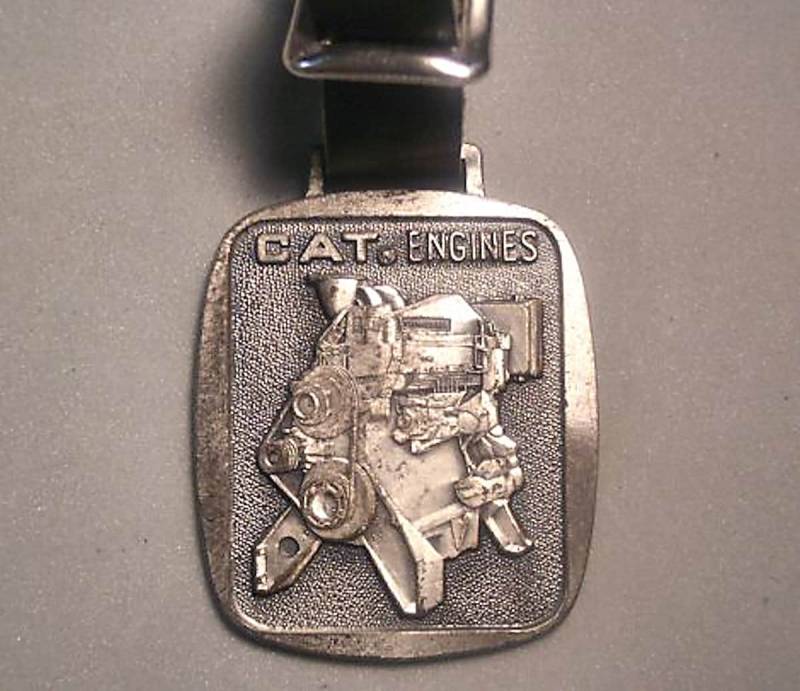 Cat Caterpilger Modules Gürtelbefestigungs-Abzeichen von YesterdaysJewelsShop