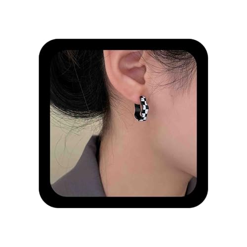 Yheakne Vintage Schwarz Weiß Gestreiften Karierten Ohrringe Acryl Schwarz Weiß Karierten Reifen Ohrringe Schwarz Weiß Gitter Karierten Ohrringe Schachbrett C-förmigen Ohrringe Schmuck Für Frauen von Yheakne