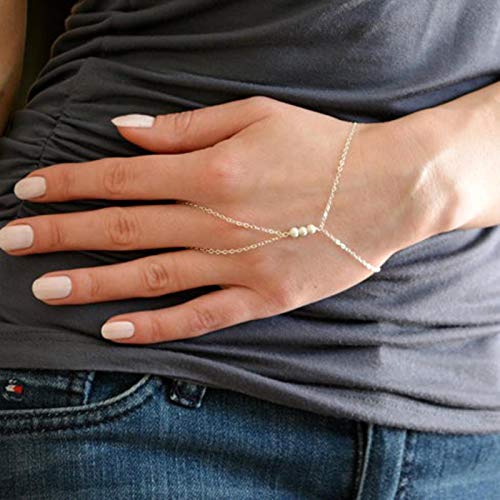 Yienate Fashion Pearl Finger Ring Armband Handkette Hand Harness Dainty Three Pearl Beads Short Sklave Armband für Frauen und Mädchen (Silber) von Yienate