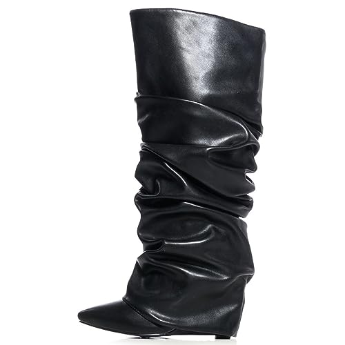 Yishaweiqi Slouched Ruched Fold Over Stiefel für Frauen Bedeckt Keilabsatz Lackleder Kniehohe Stiefel Breite Wade Spitze Zehe Casual Stiefel, Schwarzes PU-Leder, 39 EU von Yishaweiqi