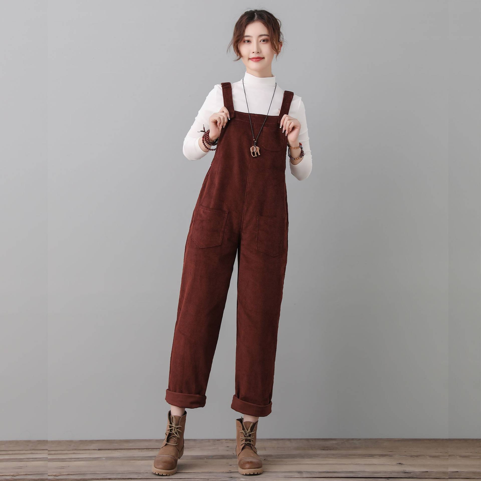 Cord Overalls Frauen, Vintage Inspirierte Overalls, Rote Baggy Herbst Harem Cordhose, Plus Größe Kausale Latzhose C2553 Cord Overalls Frauen, Vintage Inspirierte Overalls, Rote Baggy Herbst Harem Cordhose, Plus Größe Kausale Latzhose C2553 von Ylistyle