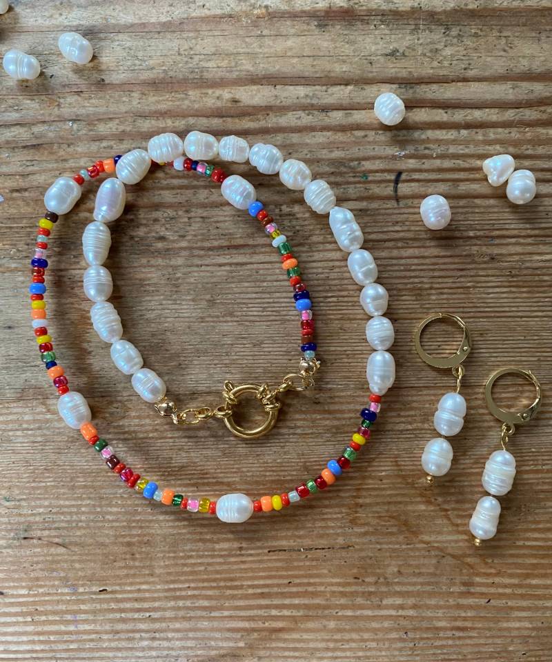 Bunte Perlenkette, Halb Süßwasserperlen Bunt, Kette Hälfte von YlvaLores