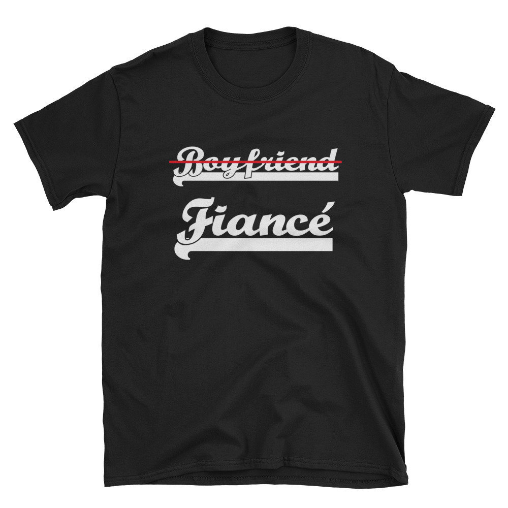 Freund Verlobte Shirt, Zukünftige Ehemann, Herr Und Frau, Ich Sagte Ja, Verlobungs Verlobungsgeschenk, Verlobten Junggesellinnenabschied Shirt von YnaCom