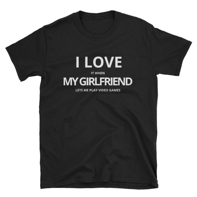 Lustige Personalisierte T-Shirts Für Männer, Ehemann, Freund, Verlobte Geschenk, I Love It When My... Lets Me Play Videospiele Shirt, Geschenk von YnaCom