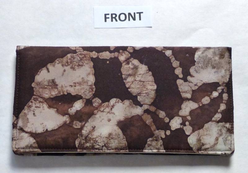 Batik Scheckheft Cover Abstrakte Brauntöne von YobabsShop