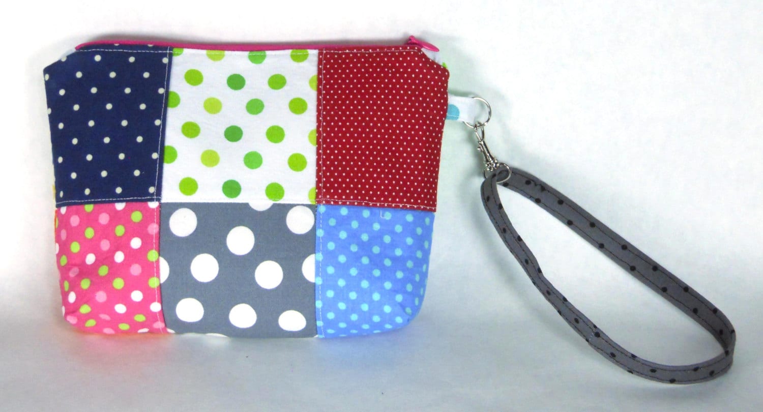 Bunte Polka Dot/Gepunktete Patchwork Armband Kleine Geldbörse Handtasche Oder Kosmetiktasche von YobabsShop