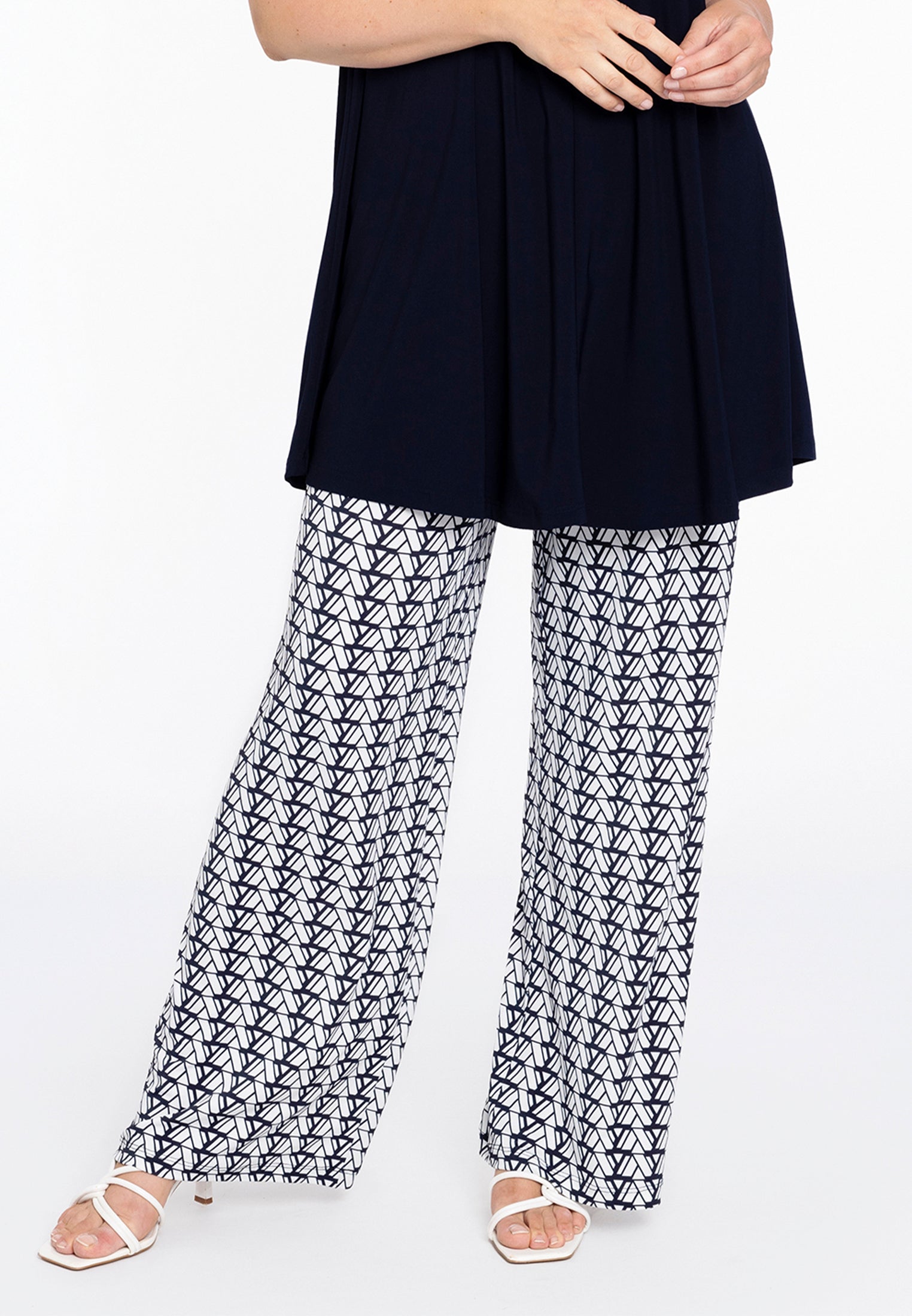 Hose LOGO Y von Yoek