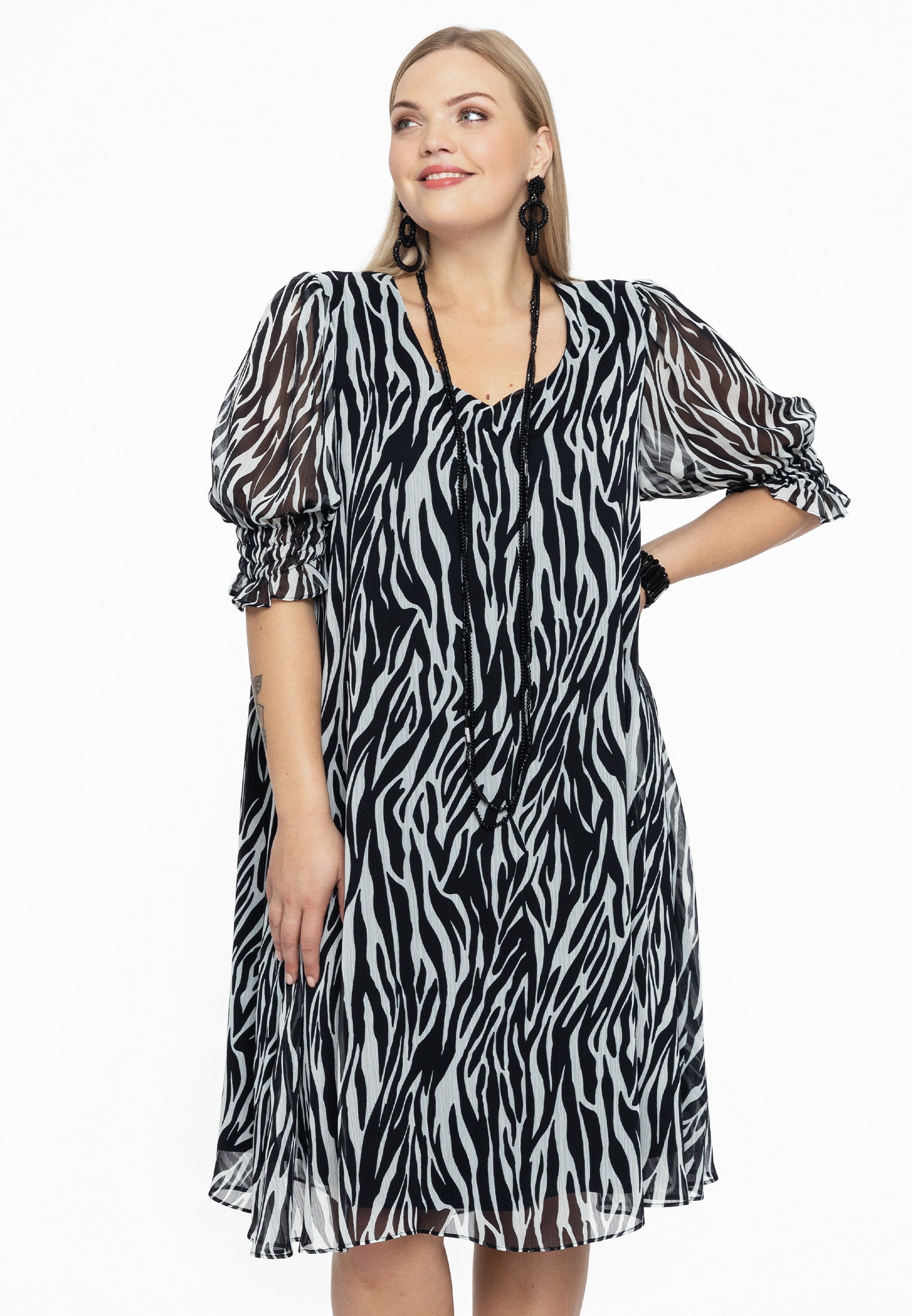 Kleid mit Puffärmeln ZEBRA von Yoek