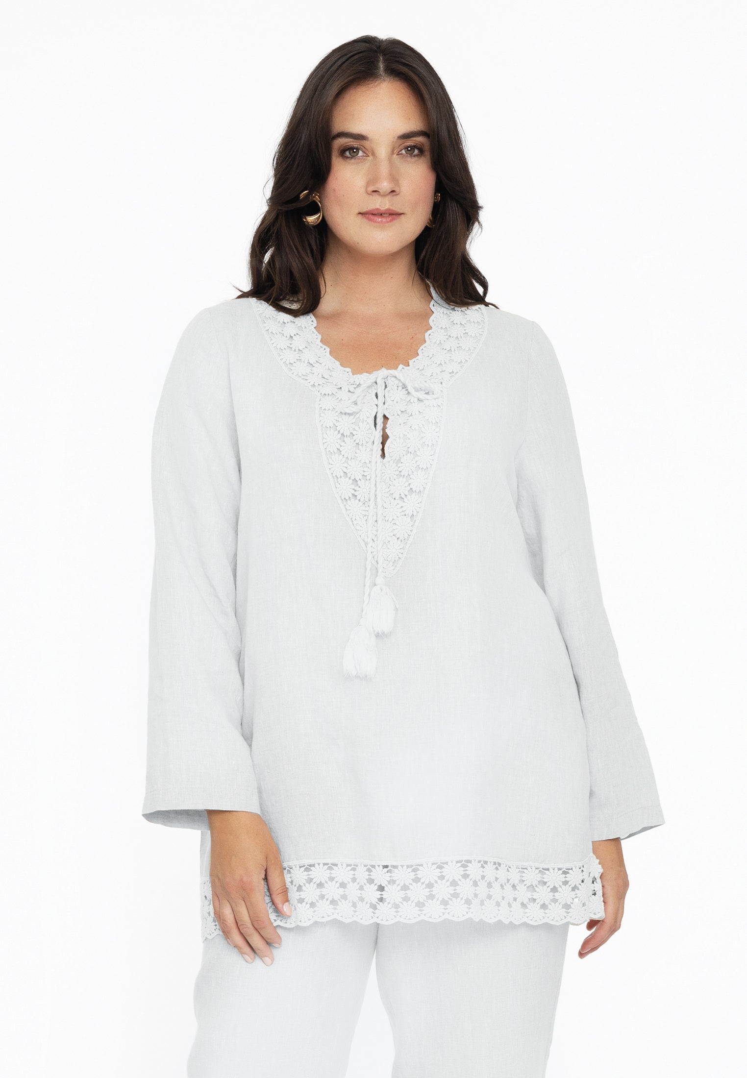Weite Bluse mit Spitze LINEN von Yoek