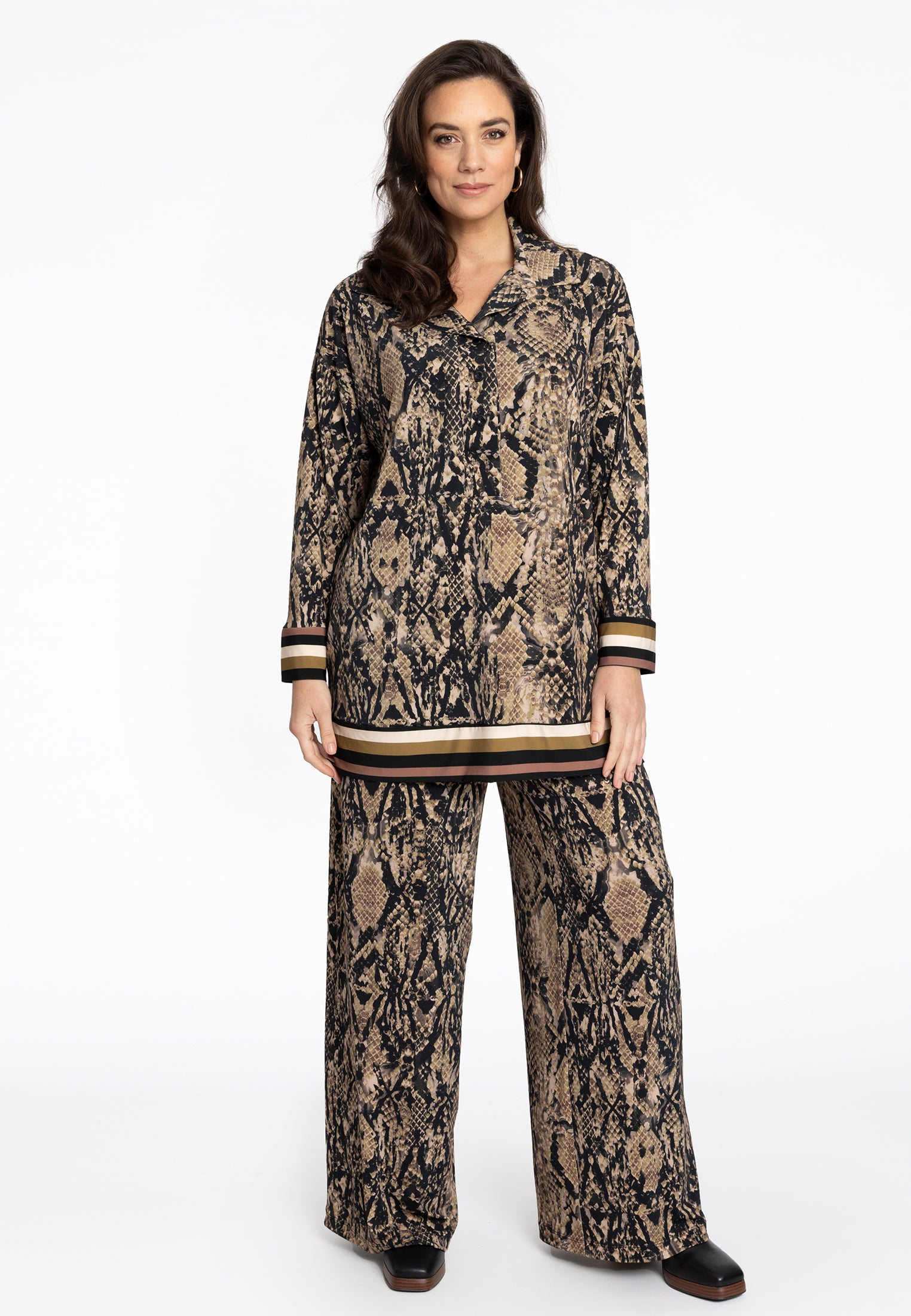 Weite hose BOA von Yoek