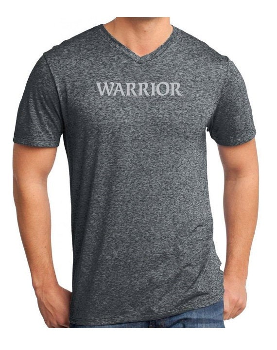 Krieger Text Herren Yoga Microburn V-Ausschnitt T-Shirt - Dt161-Text von YogaClothingForYou