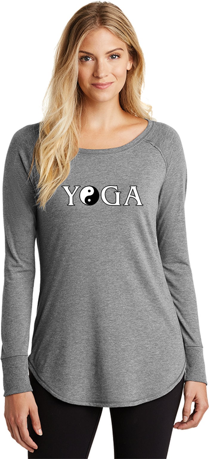 Yin Yang Yoga Text Damen Tri-Blend Langarm = Yyyogatext-Dt132L von YogaClothingForYou