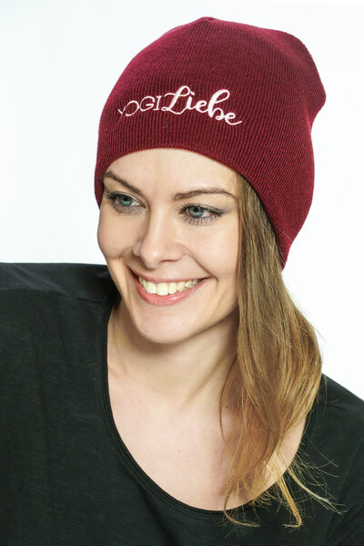 Yogi Beanie mit "YogiLiebe" Stick von YogiLiebe