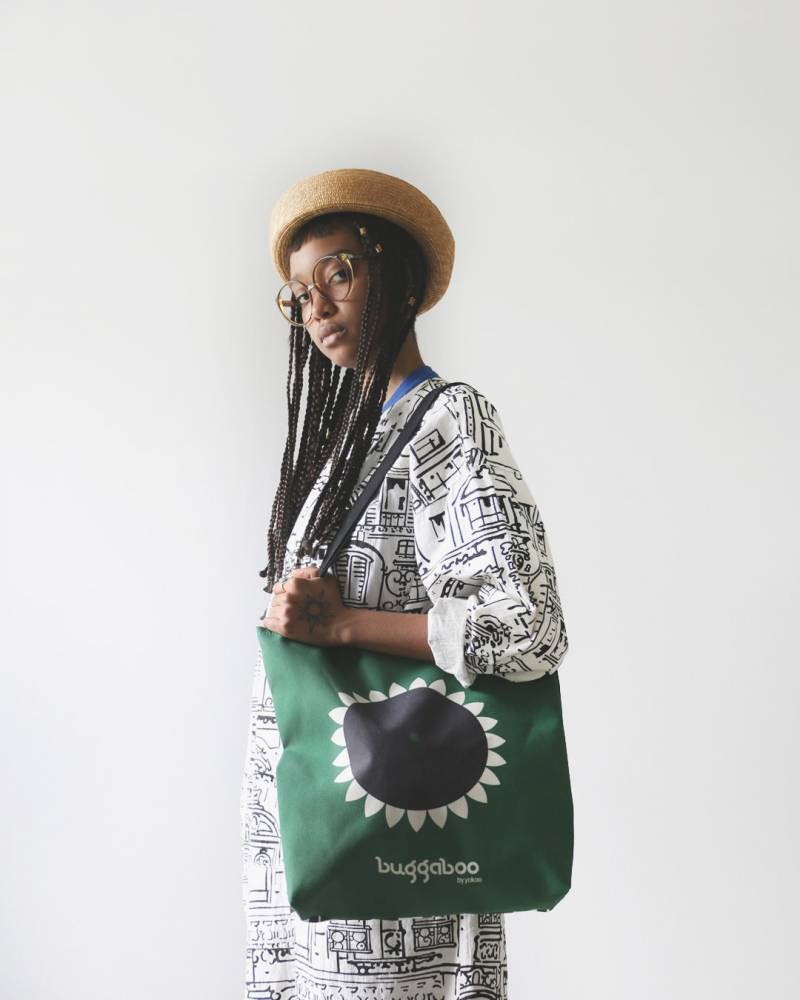 Doppelseitige Bohnentalk/Sonnenblume Buggaboo Tote von Yokoo