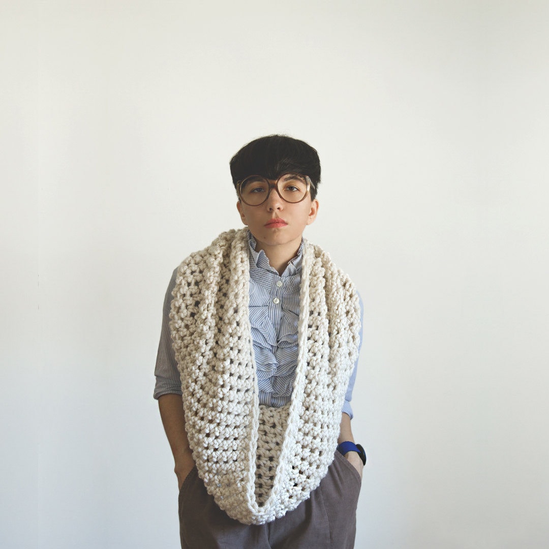 Puffins Gugelhupf in Buttercreme Frosting von Yokoo