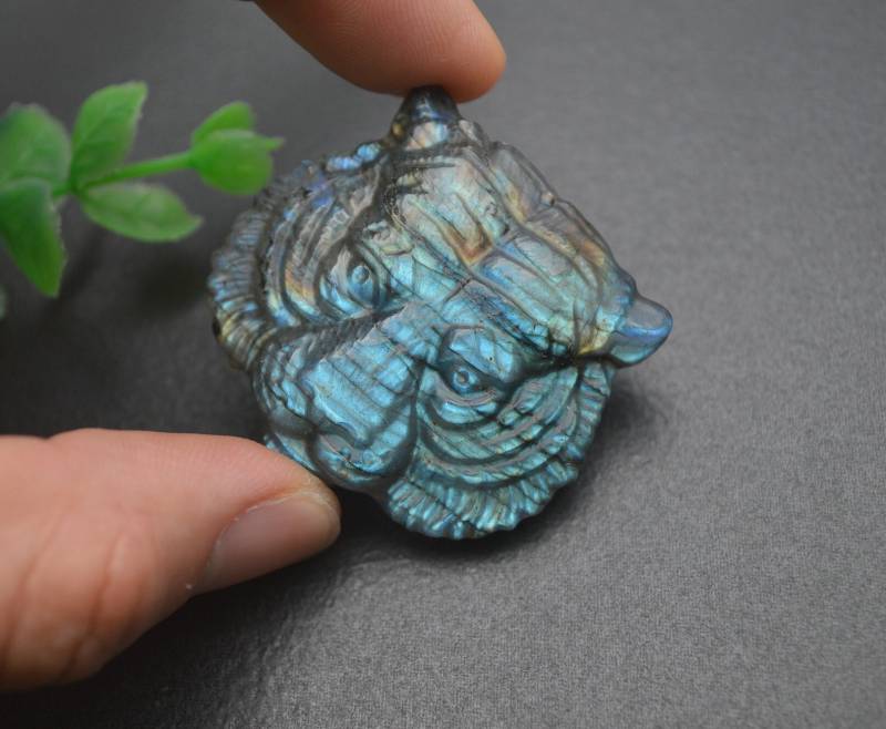 Große Natürliche Glänzende Labradorit Edelstein Coole Tiger Kopf Anhänger Diy Man's Schmuck Lieferungen von YongyangBeads