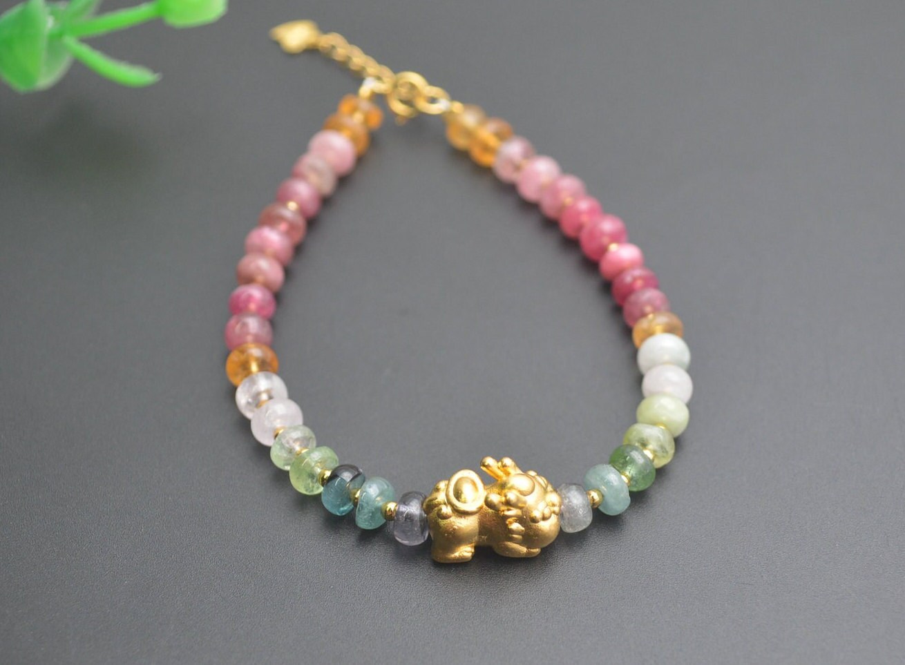 Handmade Natürliche Turmalin Rondelle Perlen 925 Silber Baby Pixiu Charme Armband Feinen Schmuck Für Frau Handmade Natürliche Turmalin Rondelle Perlen 925 Silber Baby Pixiu Charme Armband Feinen Schmuck Für Frau von YongyangBeads