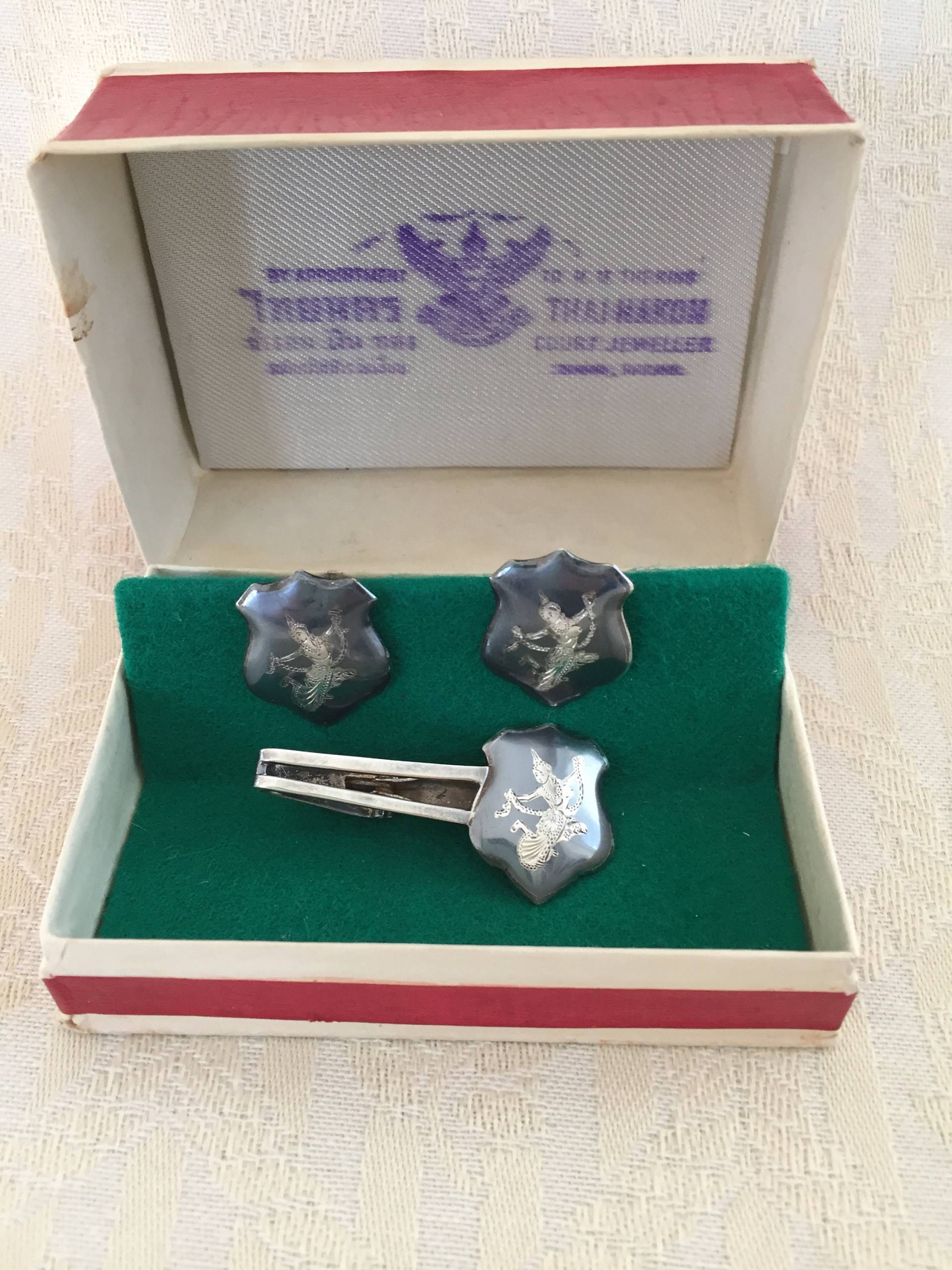 Herren Vintage Manschettenknöpfe Mit Krawattenbügel von YorktowncharmByTina