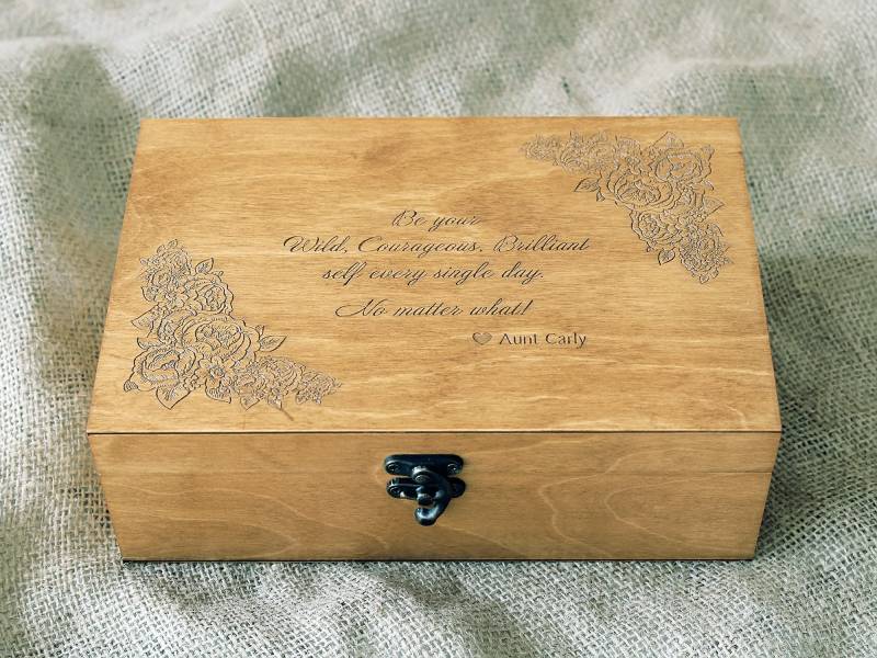 Personalisierte Spruch Holzbox, Erinnerungsbox, Gravur Spruchbox, Schmuckschatulle, Schatzkiste von YouCanMAKEitPERSONAL