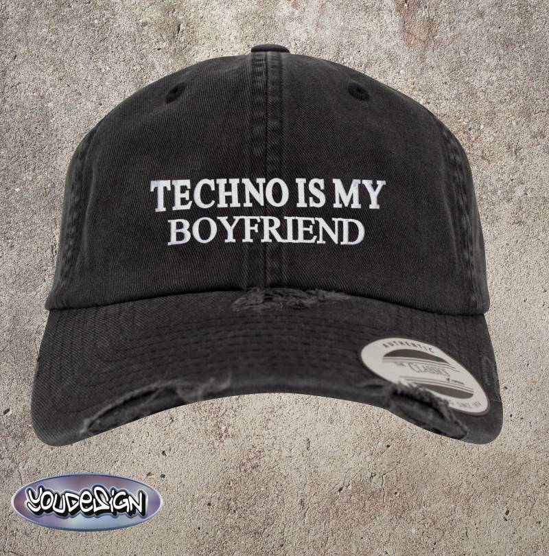 Techno Is My Boyfriend Low Profile Destroyed Dad Cap Strapback Styles Hat von YouDesign24