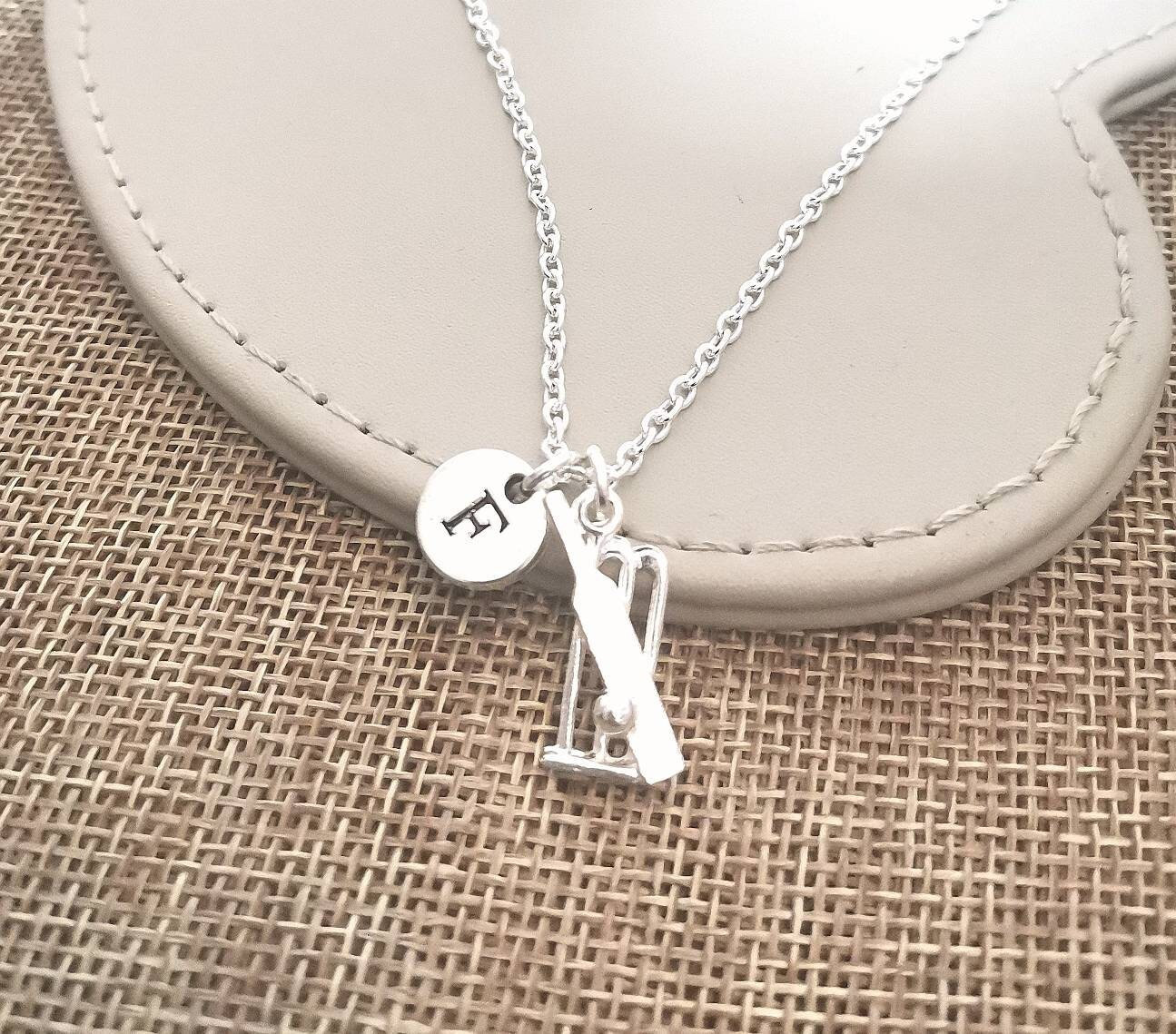 Cricket Halskette, Cricketspieler Spieler Geschenk, Schmuck, Anhänger, Bat von YouLoveYouShop