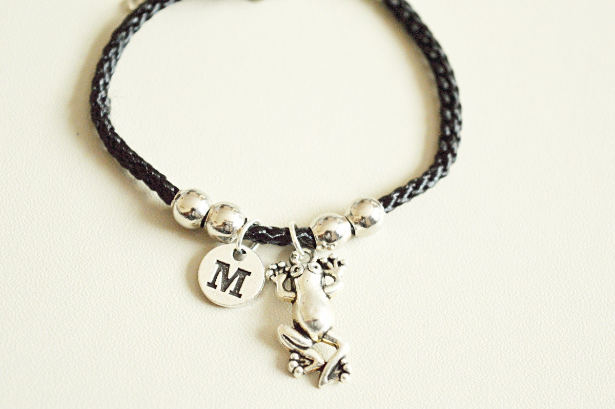 Frosch Armband, Charm Charm, Tier Geschenk, Freundschaft Armreif, Tadpole, Frösche, Initial von YouLoveYouShop