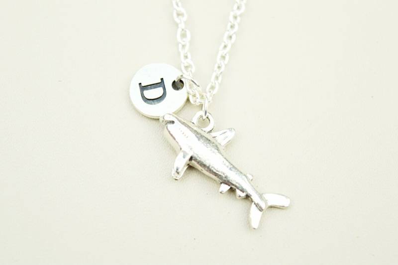 Hai Halskette, Geschenk, Schmuck, Charm Silber Anhänger, Liebhaber, Surfer Geschenk von YouLoveYouShop