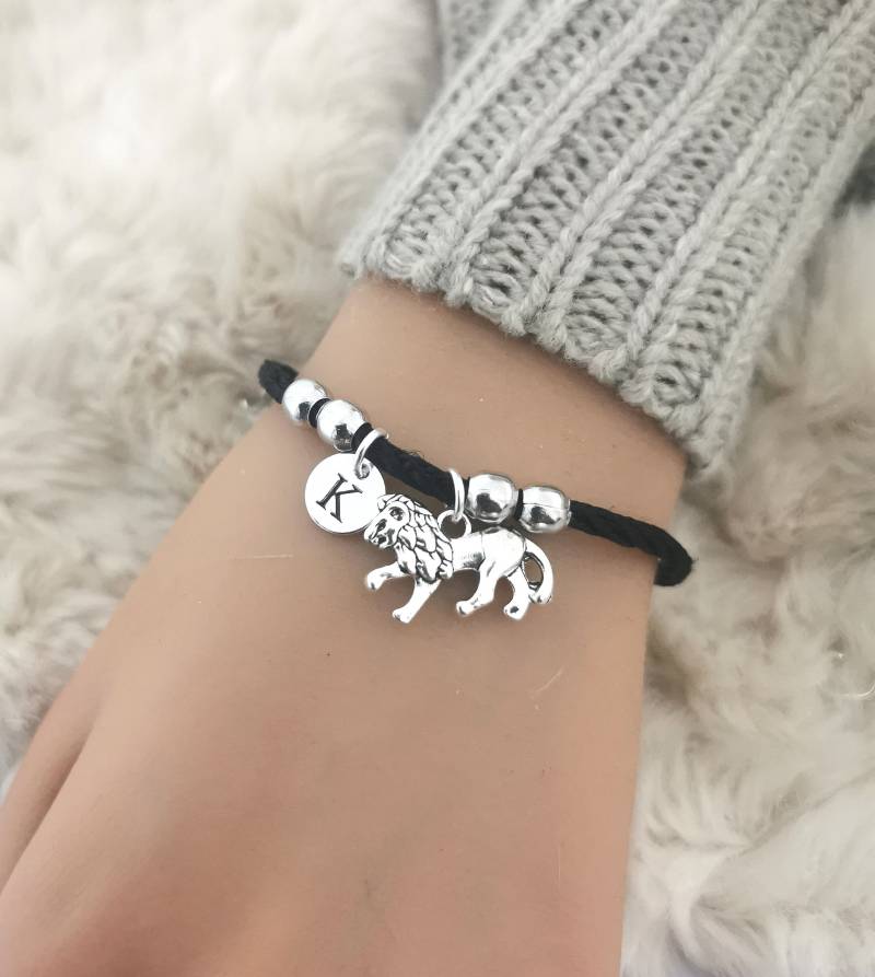 Löwe Geschenk, Armband, Schmuck, Tier Bettelarmband, Leo Silberlöwe Armreif, Armreif von YouLoveYouShop
