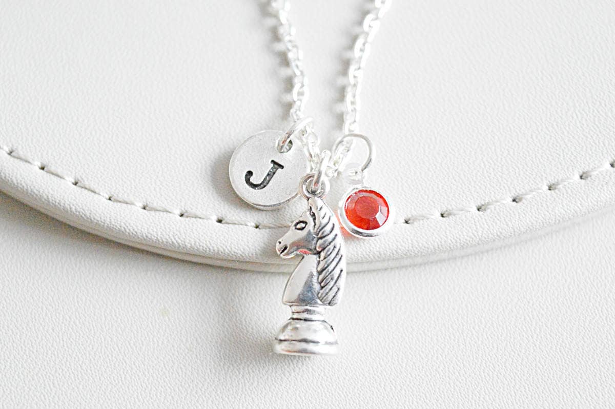 Schach Halskette, Schachfigur Geschenk, Ritter Charm Nerdy Geek Nerd Schmuck, Schachspieler Geschenk von YouLoveYouShop
