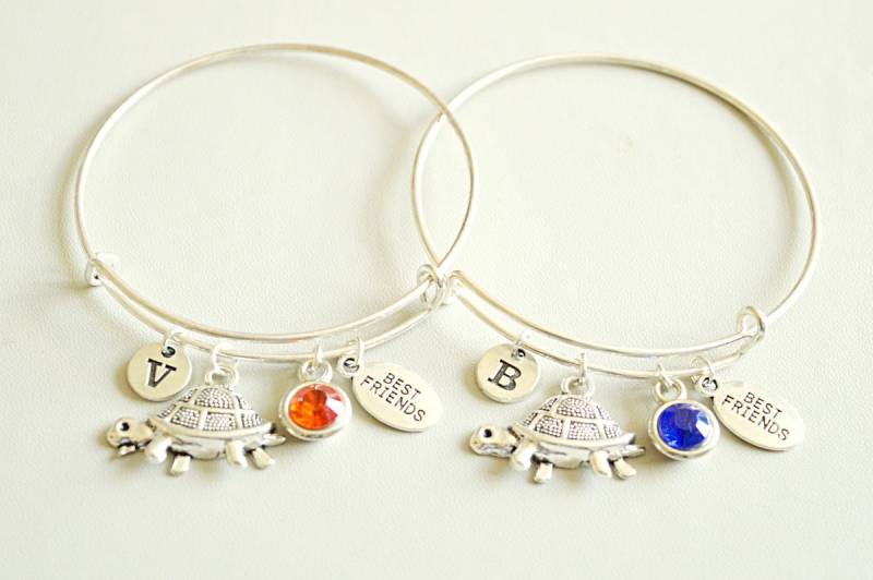 Schildkröte Armband Set, Bff Geschenkidee, Armreif, Bff Armbänder Set Von Zwei, 2 Beste Freundin Armbänder, Passend, Custom, Initial, Charm von YouLoveYouShop