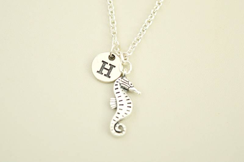 Seepferdchen Halskette, Schmuck, Halskette Mit Initial, Ozean Meer Sea Life Charm Schmuck von YouLoveYouShop