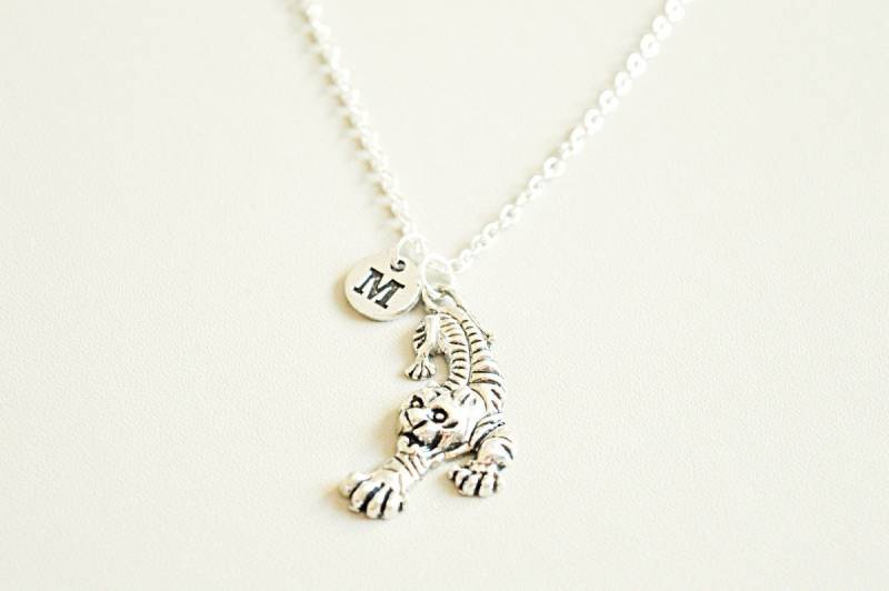 Tiger Halskette, Silber Geschenk, Charm Schmuck, Tierschmuck, Freund, Tier Tiere von YouLoveYouShop
