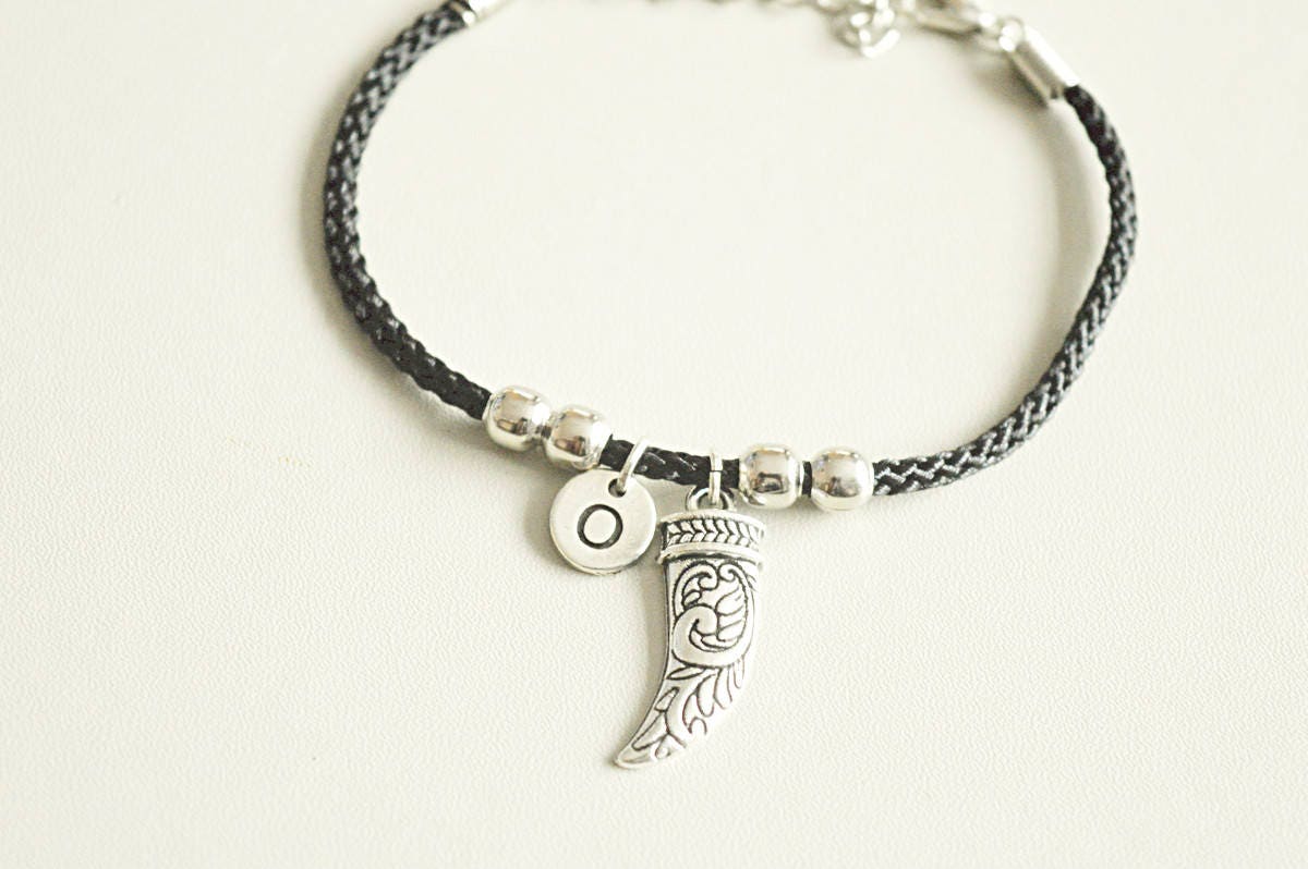 stoßzahn Armband, Silber Haizahn Armreif, Tibet Boho Geschenk, Speerspitze, Charm von YouLoveYouShop