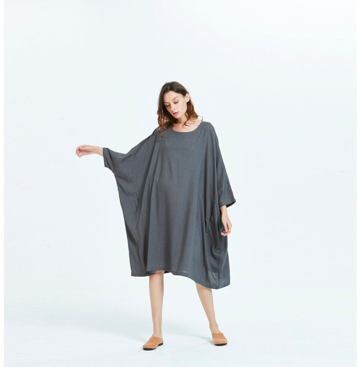 Frauen Leinen Kaftan Kleid Sommer Locker Sitzende Lässig Weiche Baumwolle Oversized Plus Size Kleidung Midikleid Tunika X23 von Youga