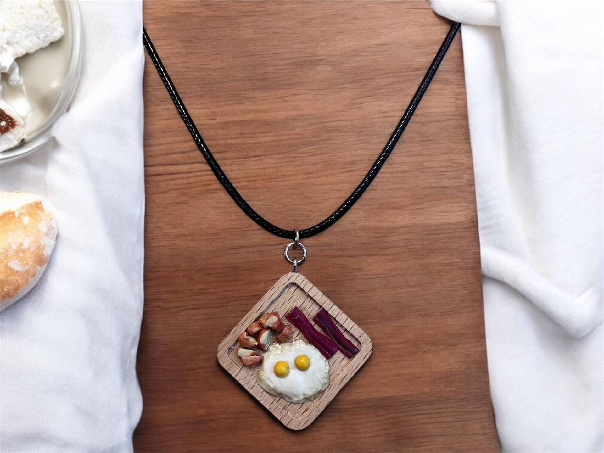 "Verwenden Sie "+Personalisierung Hinzufügen", Um Die Auswahl Des Lebensmittels Und Der Halskette, Schlüsselbunds Oder Magnets Auszuwählen." Auf "Verwenden Sie "+Personalisierung Hinzufügen", Um Die Auswahl Des Lebensmittels Und Der Halskette, Schlüsselbunds Oder Magnets Auszuwählen." Auf von YoungAgainDesigns