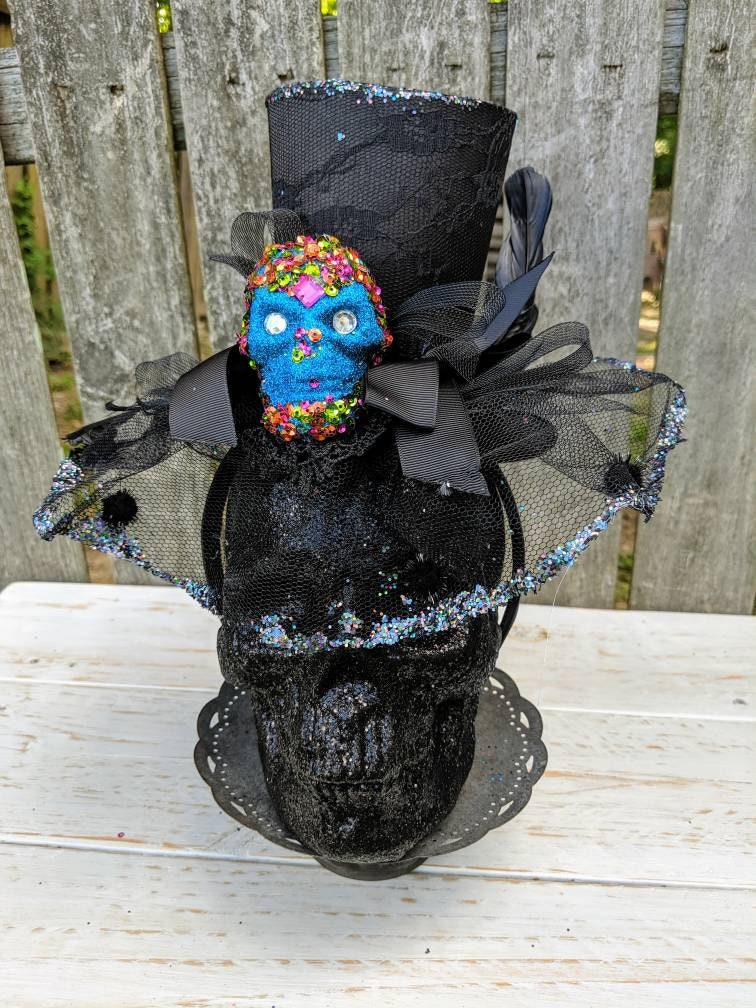 Halloween Zylinder, Schädel Schwarzer Schädel-Dekor, Kranz Befestigung, Mini Kostüm Hut, Skelett Zylinder Hut Halloween Zylinder, Schädel Schwarzer Schädel-Dekor, Kranz Befestigung, Mini Kostüm Hut, Skelett Zylinder Hut von YourFourSeasonsDecor