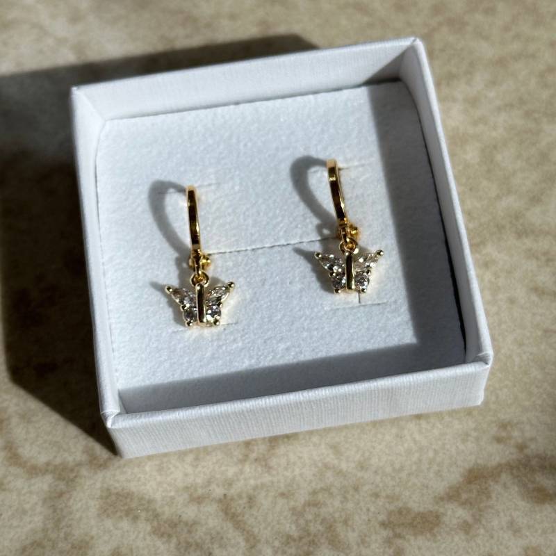 Ohrringe Mit Schmetterlingen | 24K Vergoldung Handgemachte Schmetterlingsanhänger Geschenkidee Ohrringe Mit Schmetterlingen | 24K Vergoldung Handgemachte Schmetterlingsanhänger Geschenkidee von YourGoldenAngel