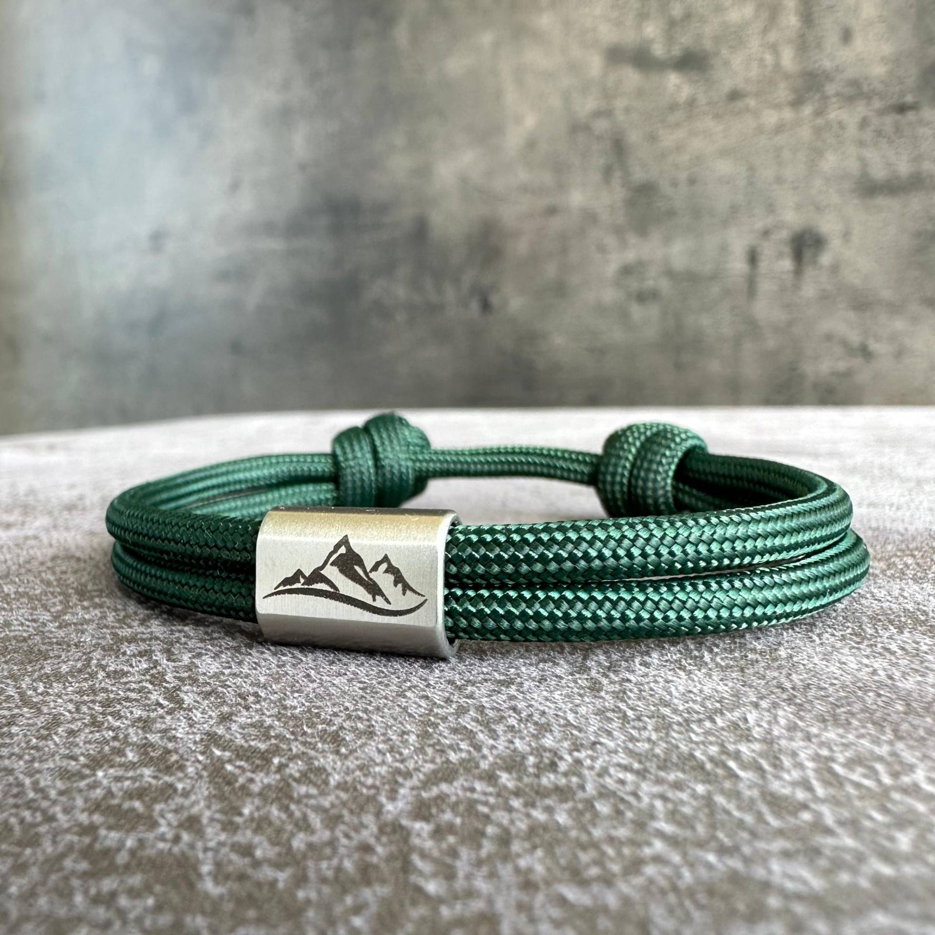 Segeltau Armband, Personalisierte Gravur, Handgefertigtes Armband Für Männer Und Frauen, Partnerarmband, Geschenk Freund, Männergeschenk Segeltau Armband, Personalisierte Gravur, Handgefertigtes Armband Für Männer Und Frauen, Partnerarmband, Geschenk Freund, Männergeschenk von YourHavenDE